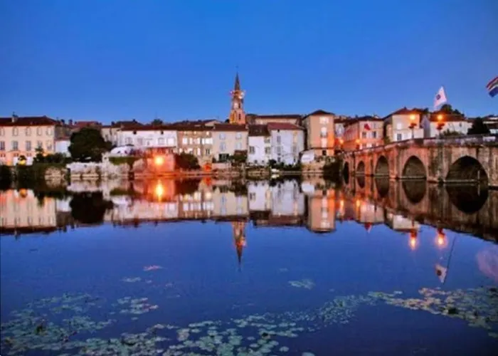 Des Lavandes * Oradour-Fanais