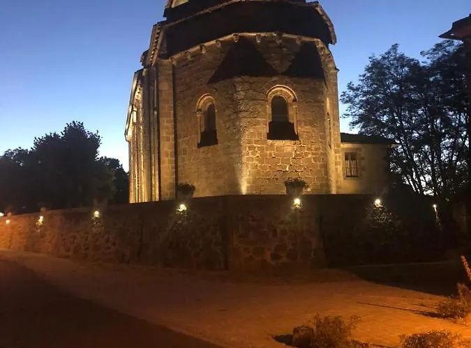 Des Lavandes Сasa de vacaciones Oradour-Fanais